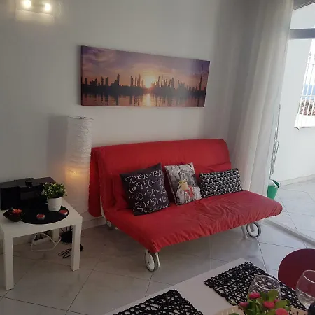 Aloha Garden With Breathtaking Sea-view, Balcony, Wifi, Sat-tv